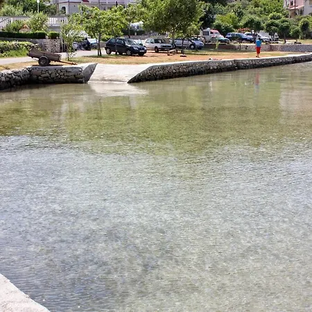 Apartment Family Friendly Apartments With A Swimming Pool Supetarska Draga - Donja, Rab - 2019 Supetarska Draga