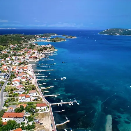 Family-friendly With Swimming Pool - Donja, Rab - 2019 Appartement