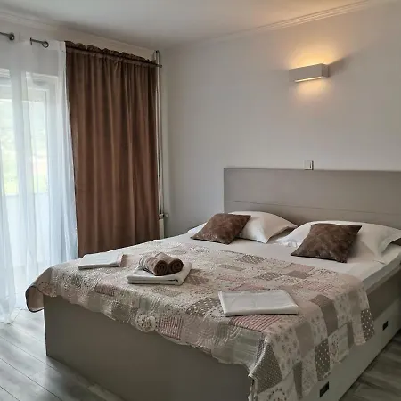 Family-friendly With Swimming Pool - Donja, Rab - 2019