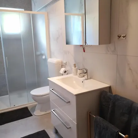 公寓 Family-friendly With Swimming Pool - Donja, Rab - 2019 苏佩塔斯卡德拉加