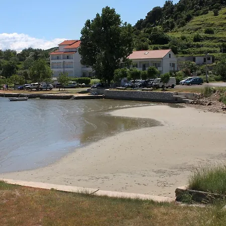 Family-friendly With Swimming Pool - Donja, Rab - 2019