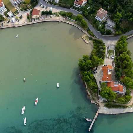 Apartament Family-friendly With Swimming Pool - Donja, Rab - 2019