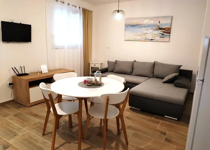 Apartmán Family-friendly With Swimming Pool - Donja, Rab - 2019 *