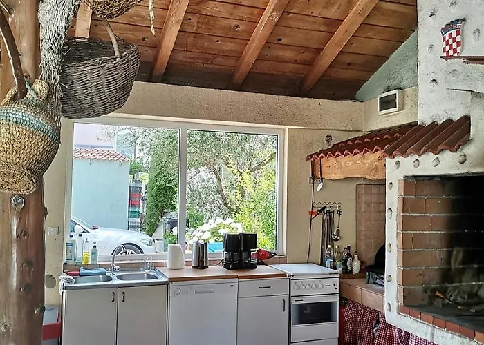 Apartmán Family-friendly With Swimming Pool - Donja, Rab - 2019 Supetarska Draga